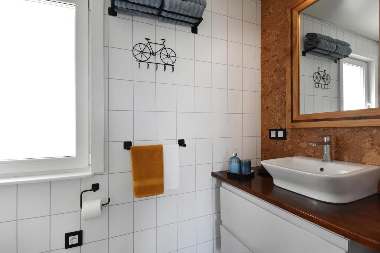 Dadaj Park Home Biskupiec  Esterno foto